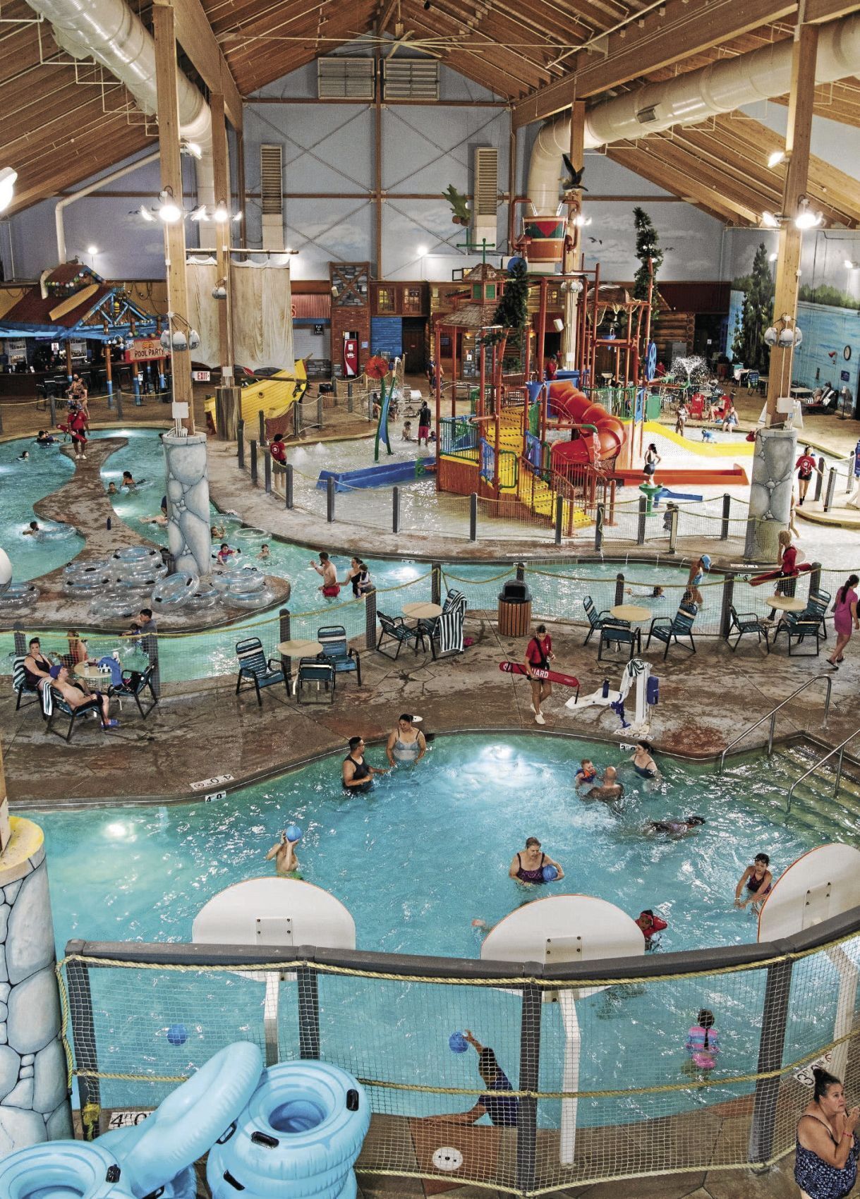 US-NEWS-GREAT-WOLF-LODGE NEW-ENGLAND-REOPENS-2-TGW.jpg